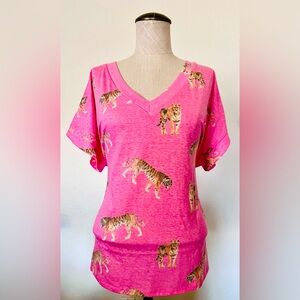 New w/o tags, Pink top with tiger print! XL
